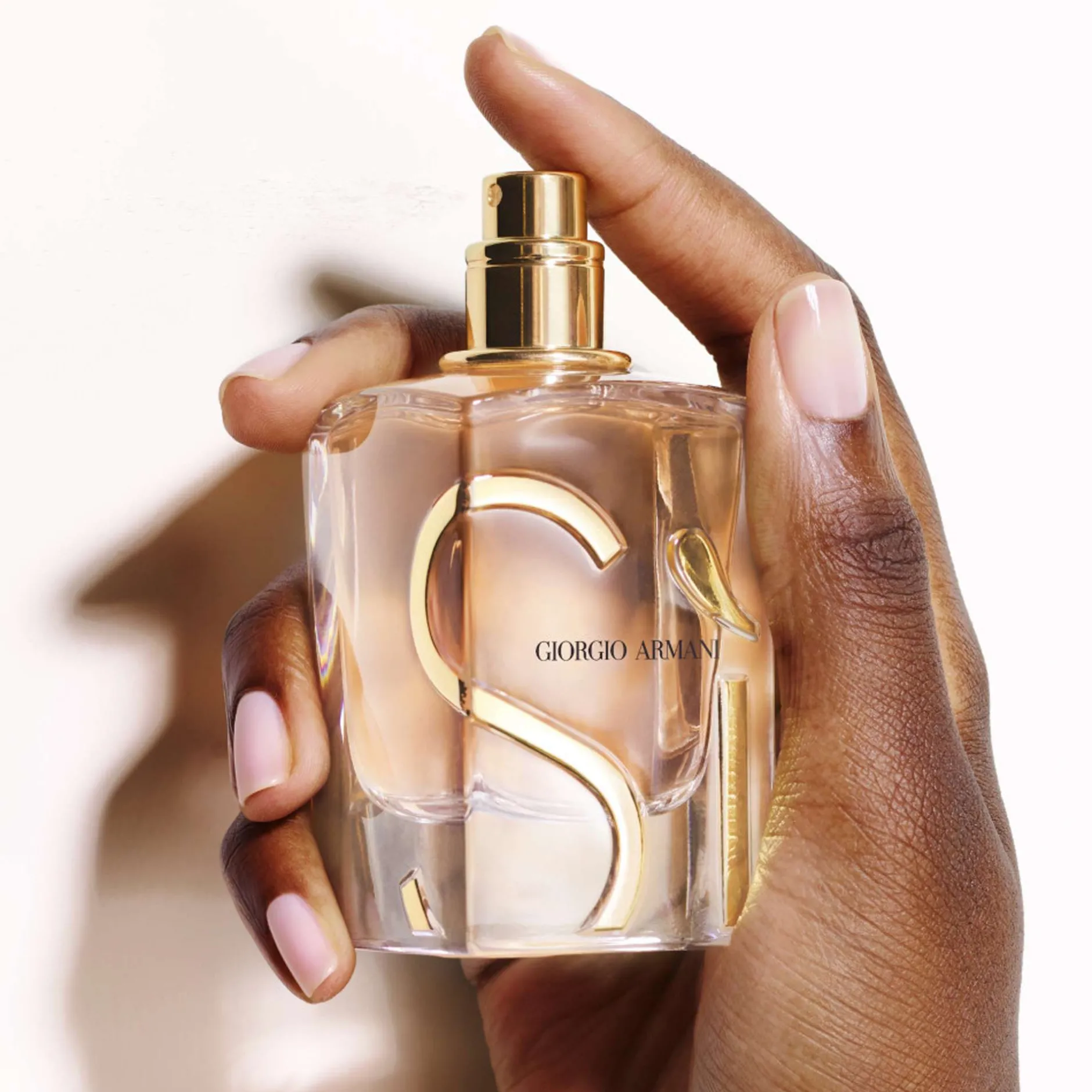 Armani Si Eau de Parfum Spray 50ml Discount