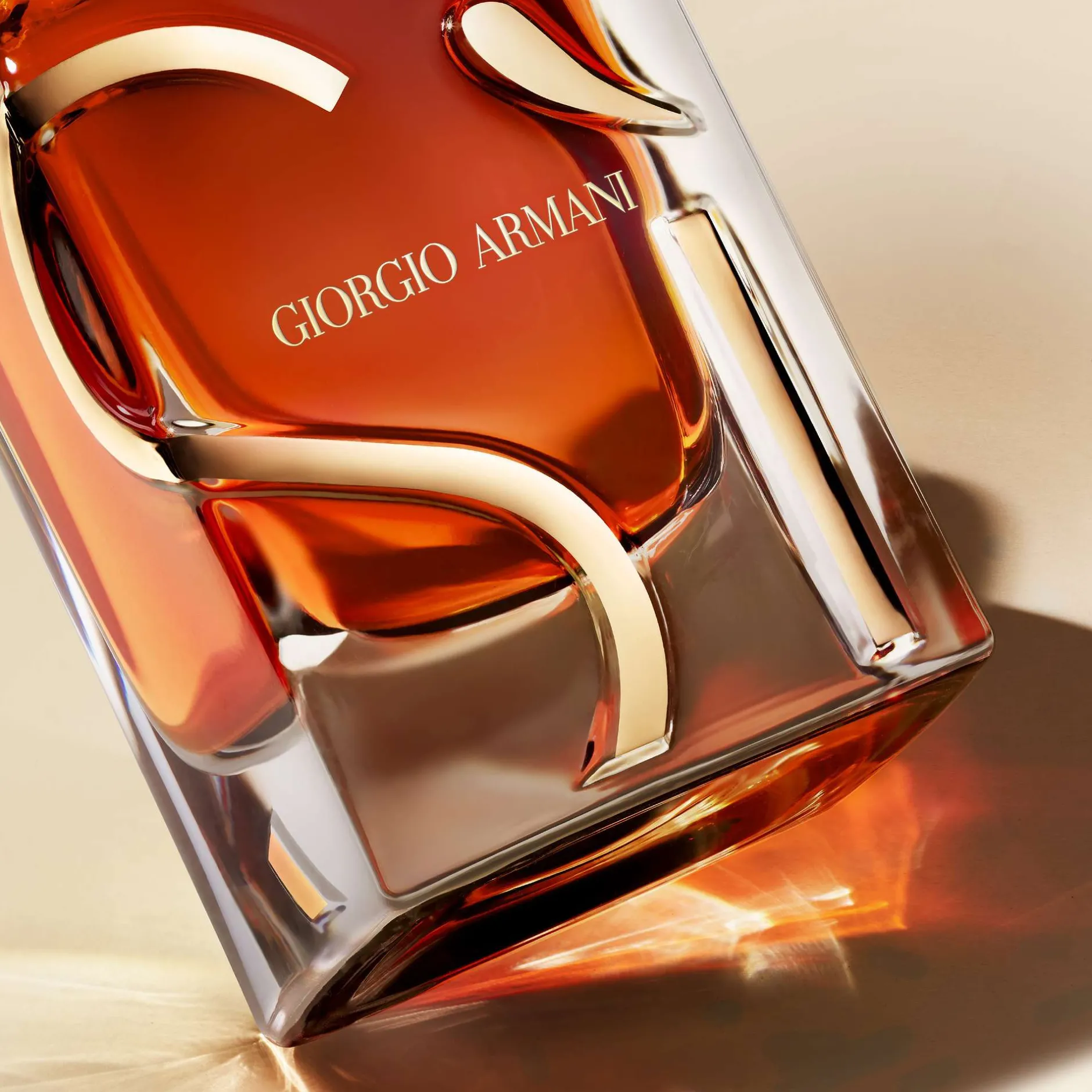 Armani Si Parfum Spray 100ml Outlet