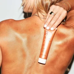 Bare by Vogue Body Liquid Body Illuminator 100ml