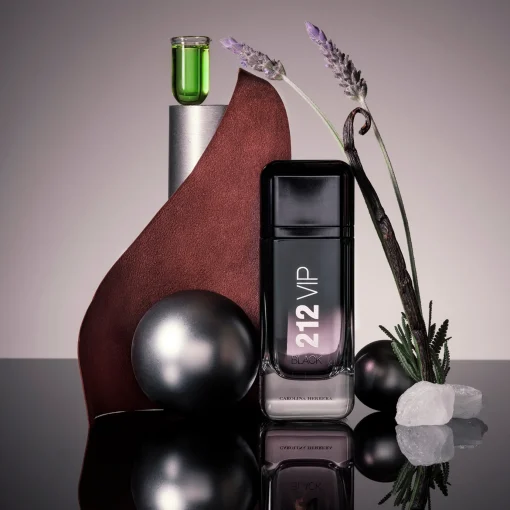 Carolina Herrera 212 VIP Black Eau de Parfum 100ml Outlet