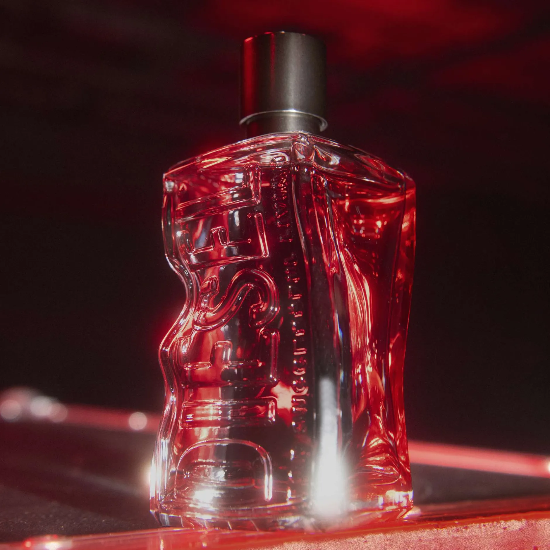 Diesel D RED Eau de Parfum Spray 100ml Outlet