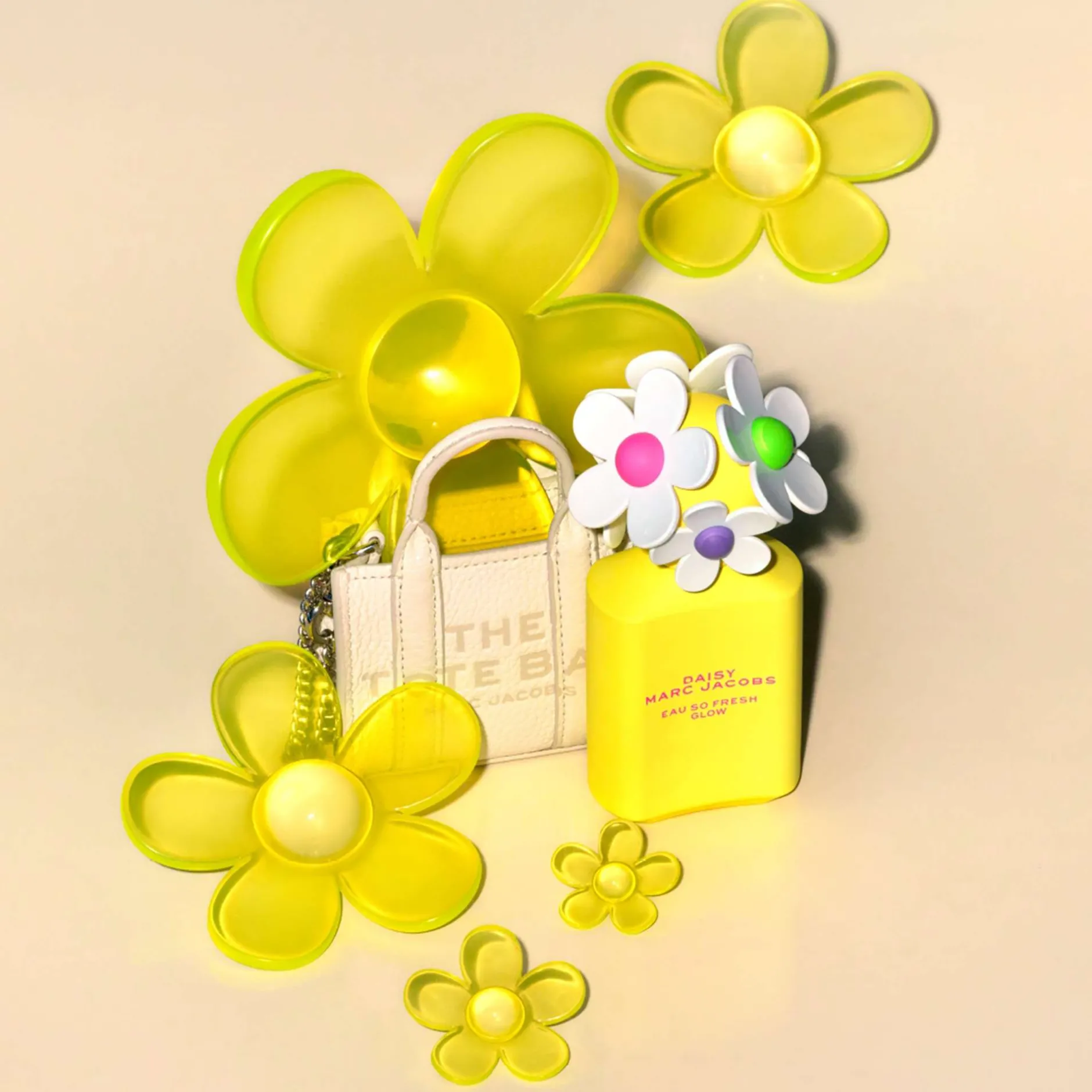 Marc Jacobs Daisy Eau So Fresh Glow Limited Edition Eau de Toilette 75ml Hot
