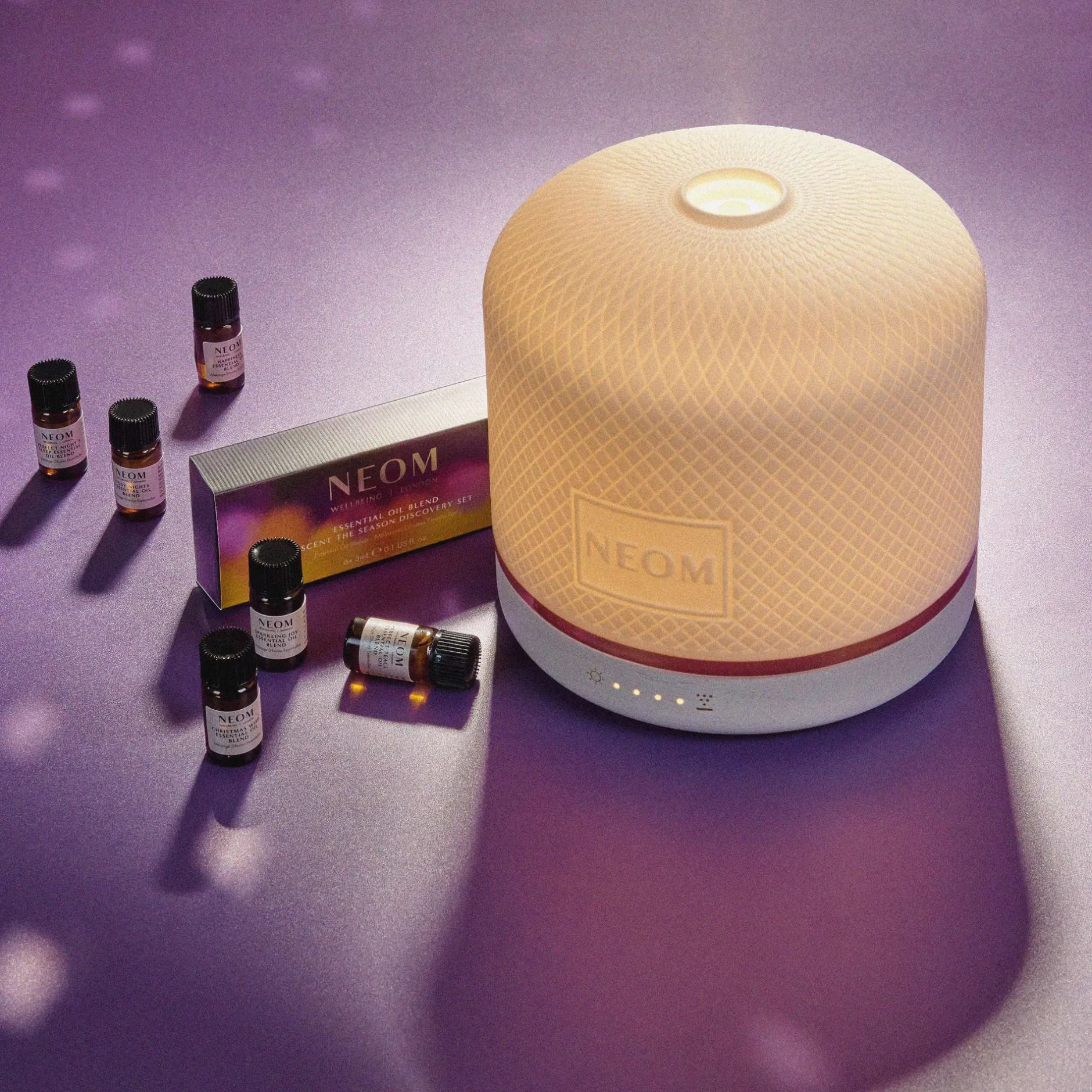 Neom Wellbeing London Essential Oil Blend Scent Scent The Season Discovery Set Online