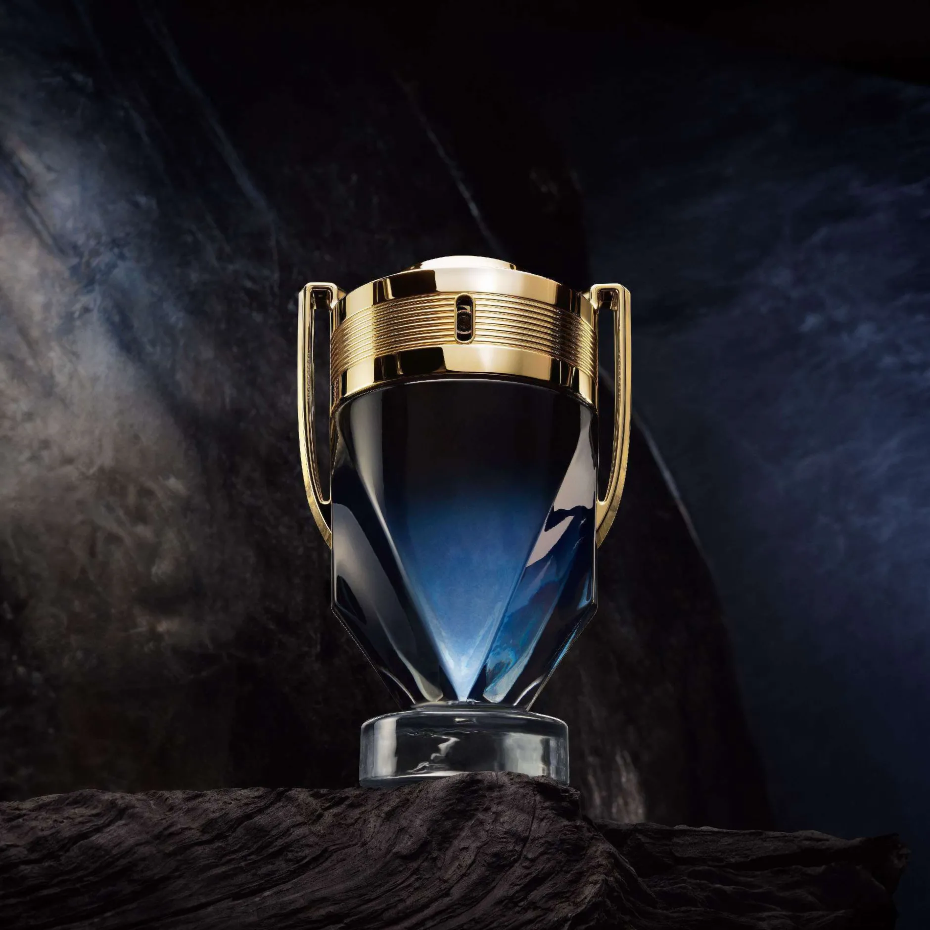 Rabanne Invictus Parfum Parfum 50ml Online